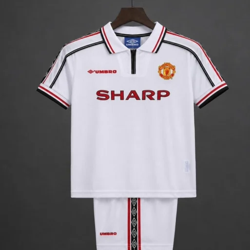 Manchester United 98/99 Retro Kit