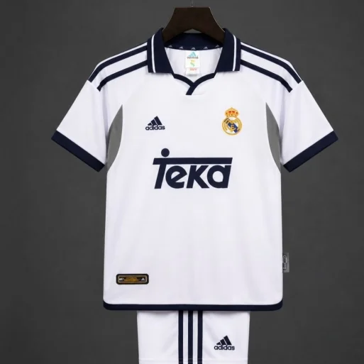 Real Madrid 00/01 Home Kit