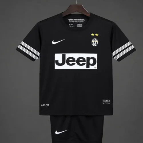 Juventus 12/13 Away Kit
