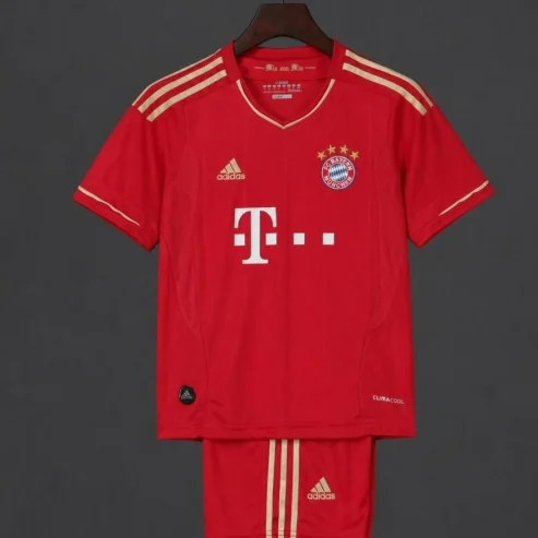 Bayern Munich 12/13 Home Kit