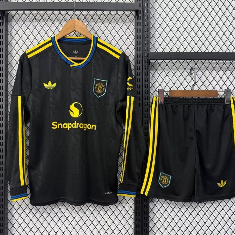 Manchester United 25/26 Third Long Sleeve Kit