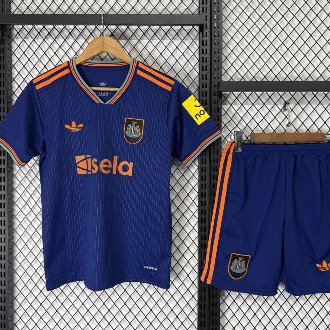 Newcastle United 25/26 Away Kit