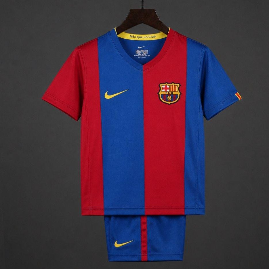 Barcelona 06/07 Home Kit