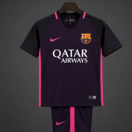 Barcelona 16/17 Away Kit