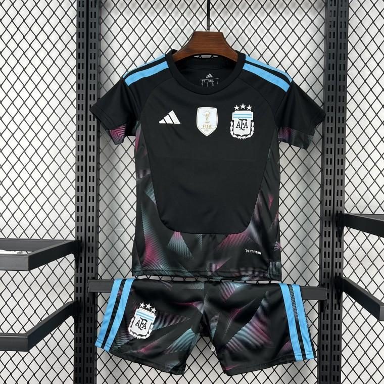 Argentina 26/27 Goalkeeper Kit