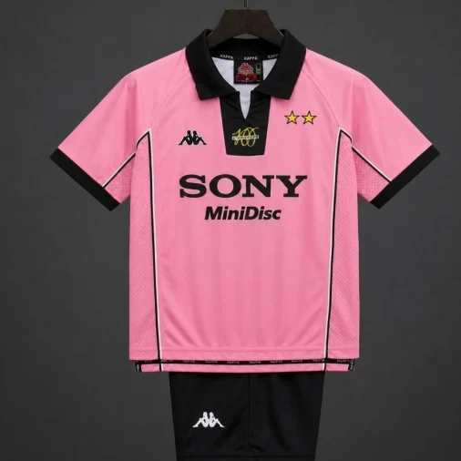 Juventus 97/98 Away Kit