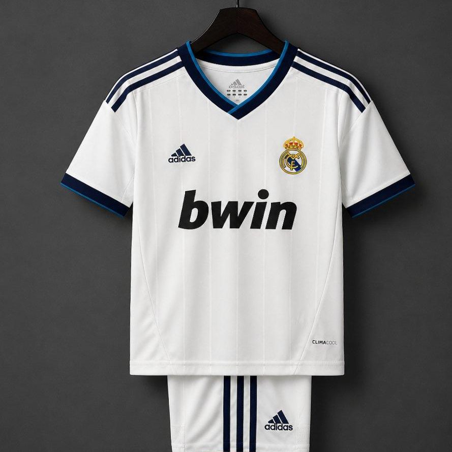 Real Madrid 12/13 Home Kit