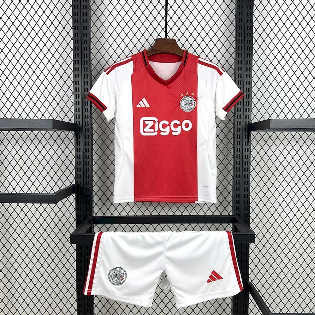 Ajax 25/26 Home Kit