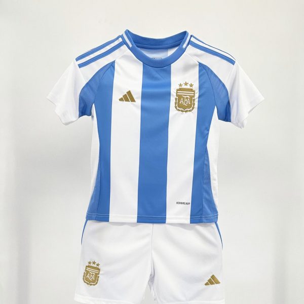 Argentina 24/25 Home Kit