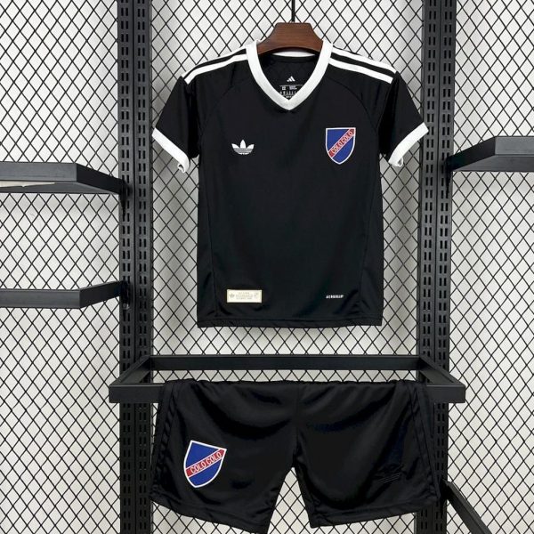 Colo Colo 25/26 Anniversary Black Special Kit