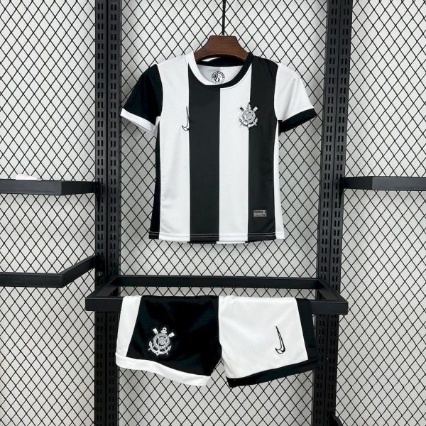 Corinthians 24/25 Third Kit