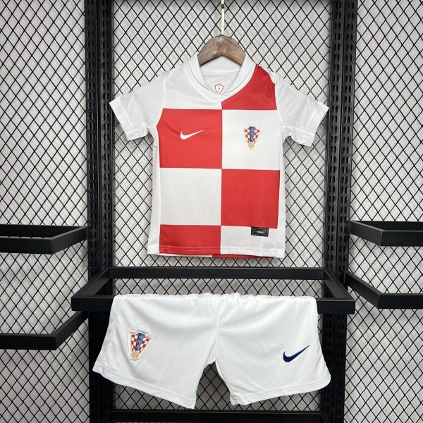 Croatia 24/25 Euro Home Kit