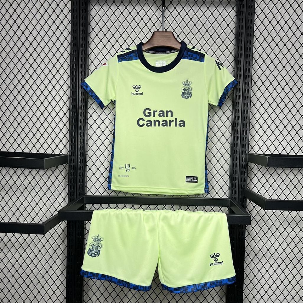 Las Palmas 24/25 Away Kit