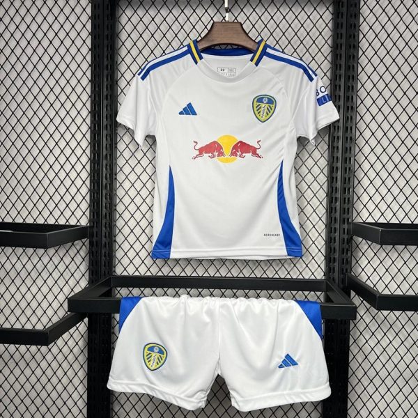 Leeds United 24/25 Home Kit