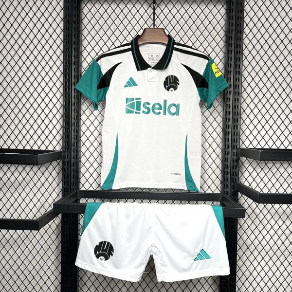 Newcastle United 24/25 Away Kit