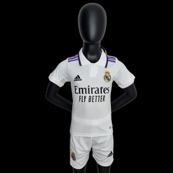 Real Madrid 22/23 Home Kit