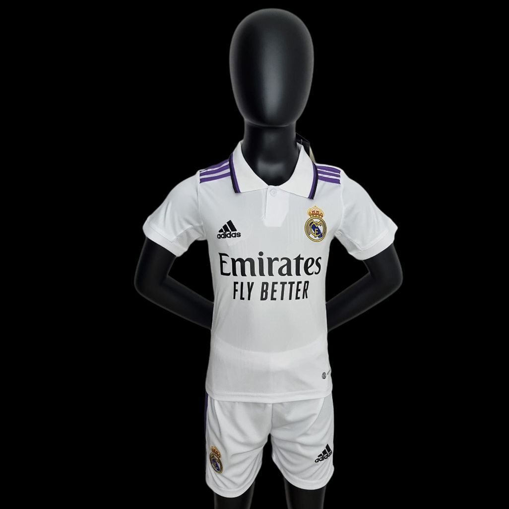 Real Madrid 22/23 Home Kit