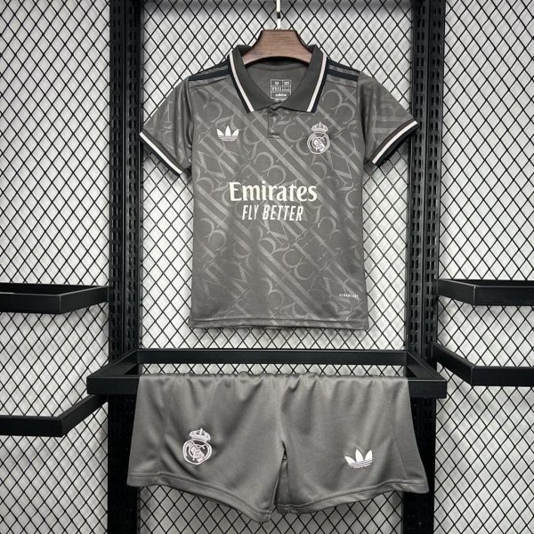 Real Madrid 24/25 Away Kit