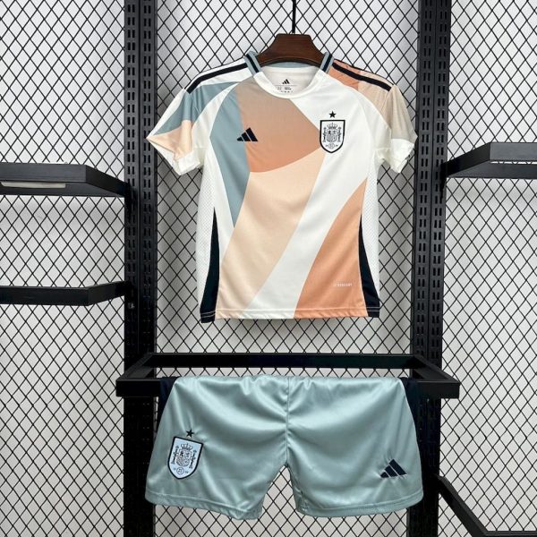 Spain 25/26 Away Kit