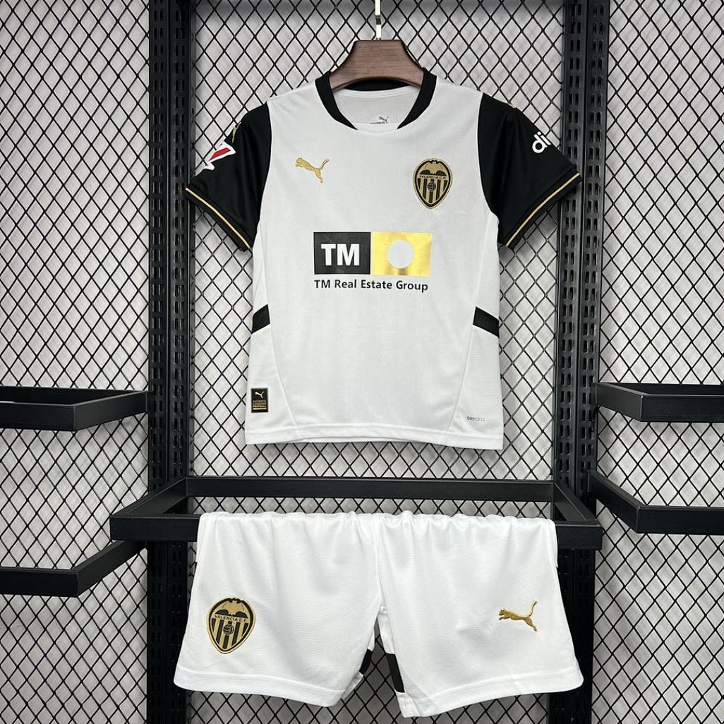 Valencia 24/25 Home Kit