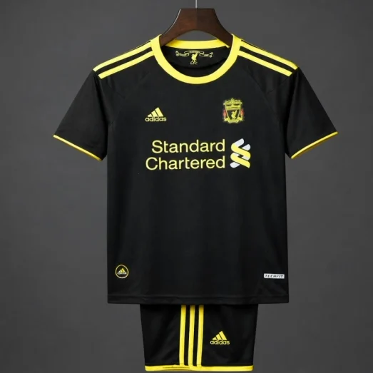 Liverpool 10/11 Away Kit