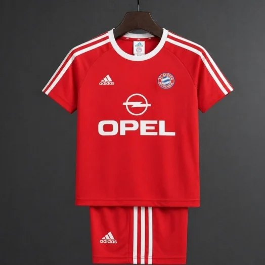 Bayern Munich 01/02 Home Kit