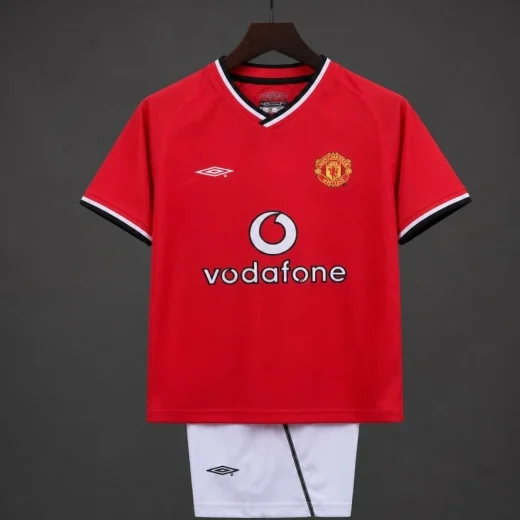 Manchester United 00/02 Home Kit