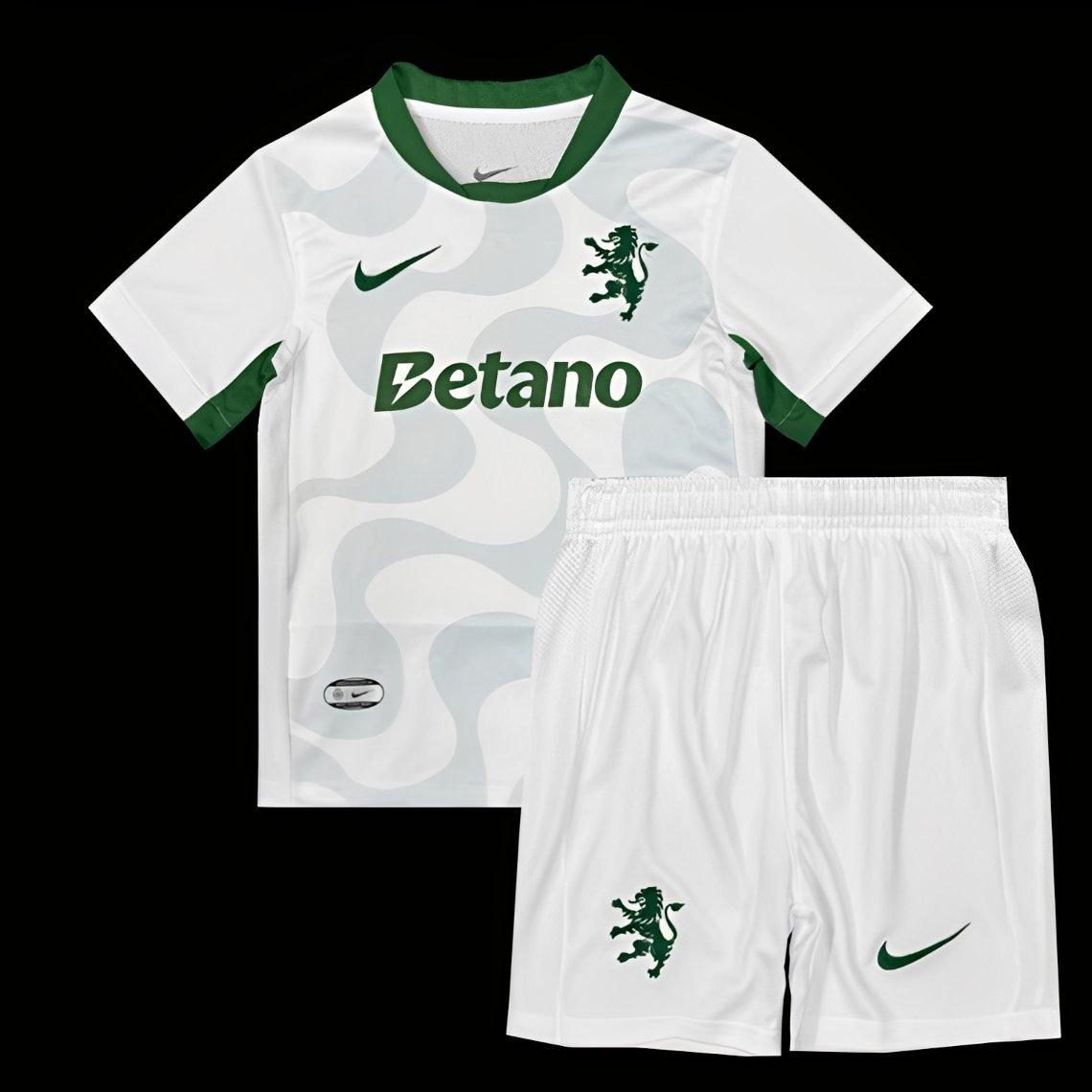 Sporting CP 25/26 Away Kit