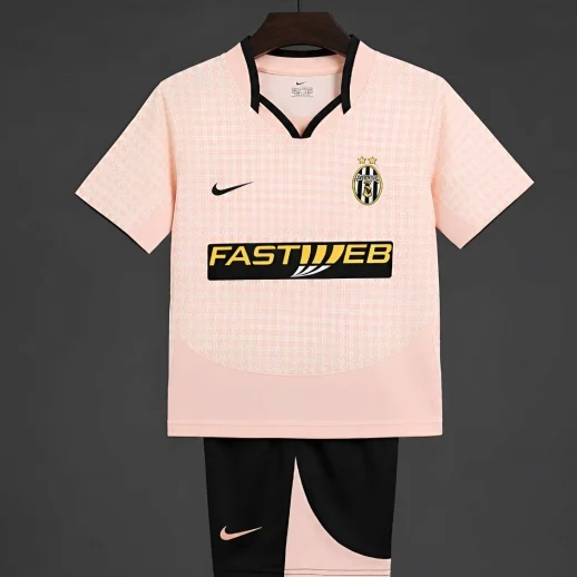 Juventus 03/04 Away Kit