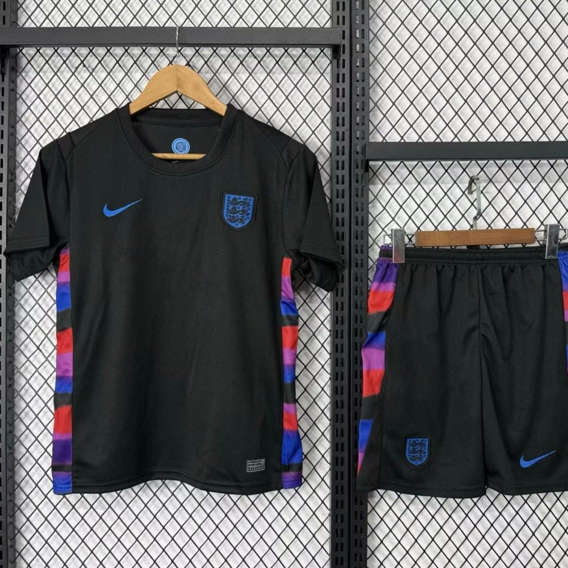 England 25/26 Away Kit