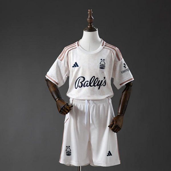 Nottingham Forest 25/26 Away Kit