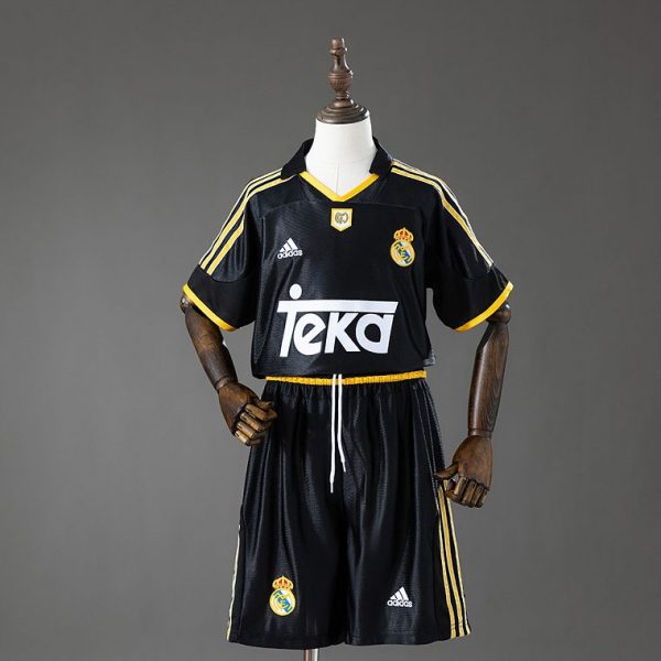 Real Madrid 99/01 Away Kit