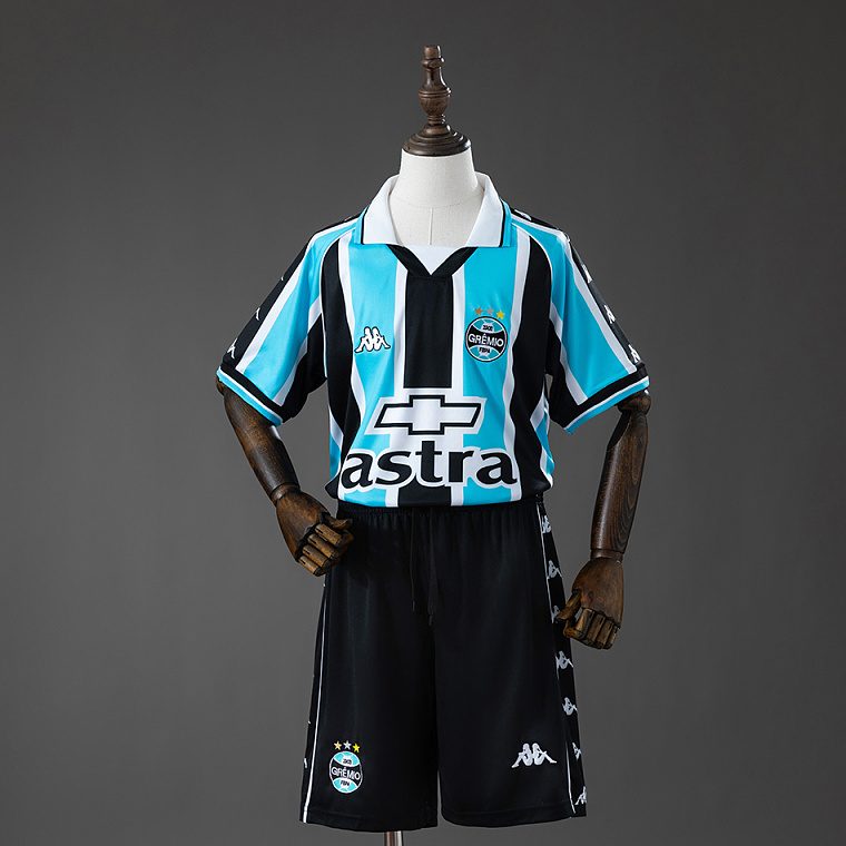 Gremio 00/01 Home Kit