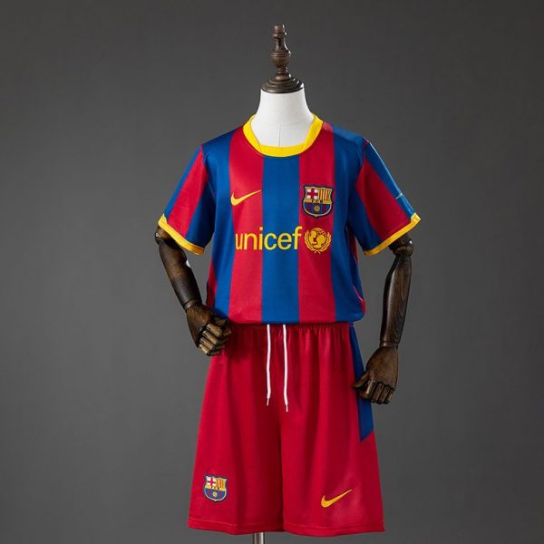 Barcelona 10/11 Home Kit