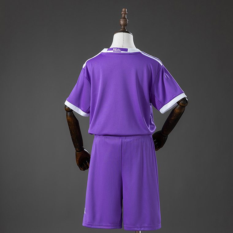 Real Madrid 16/17 Away Kit