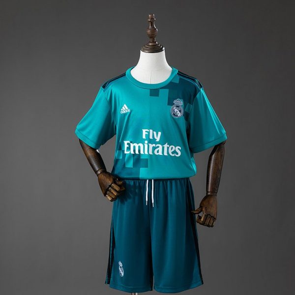 Real Madrid 17/18 Third Kit