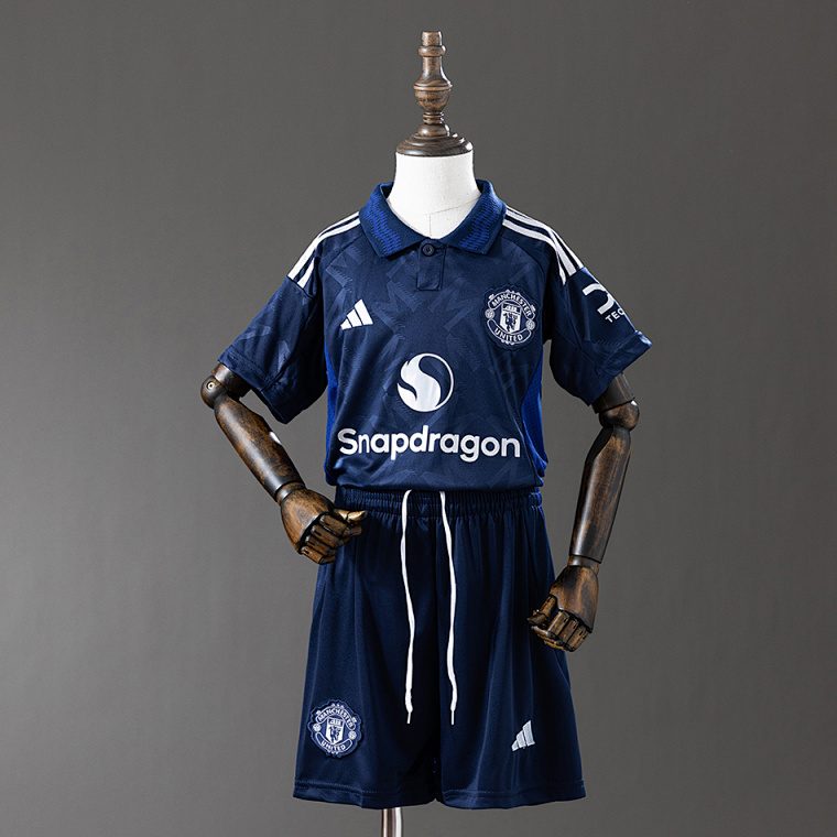 Manchester United 24/25 Away Kit