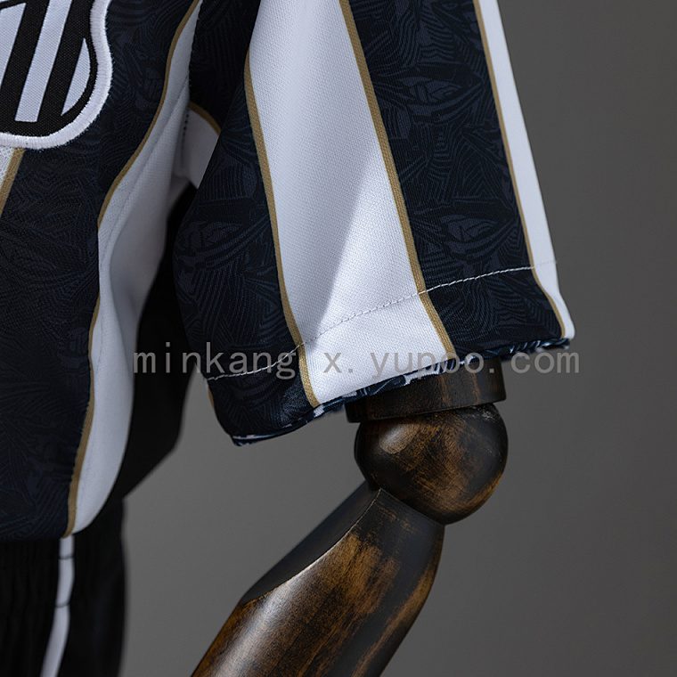 Santos 24/25 Away Kit