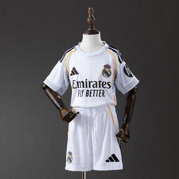 Real Madrid 25/26 Home Kit