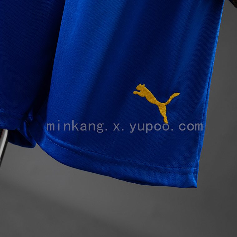 Valencia 25/26 Third Kit