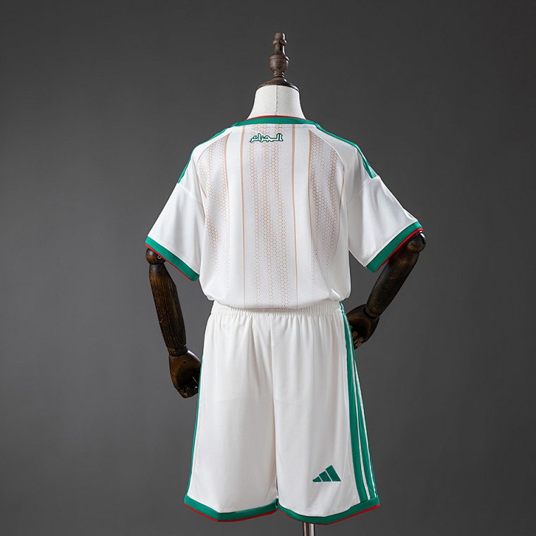 Algeria 26/27 Home Kit