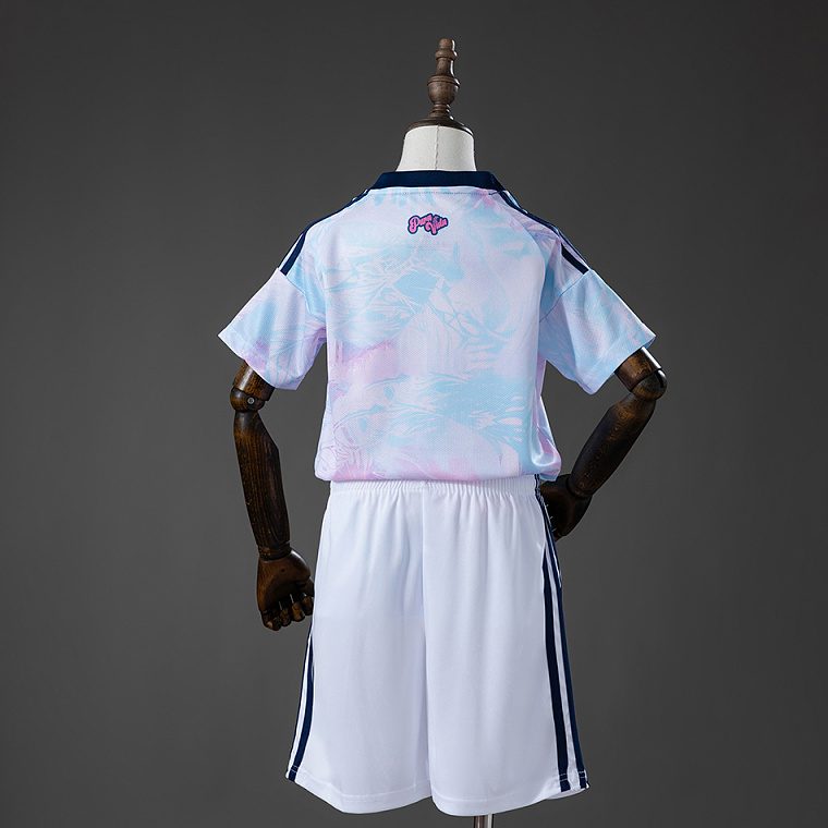 Costa Rica 26/27 Away Kit