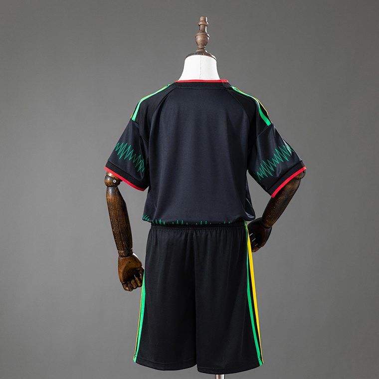 Jamaica 26/27 Away Kit