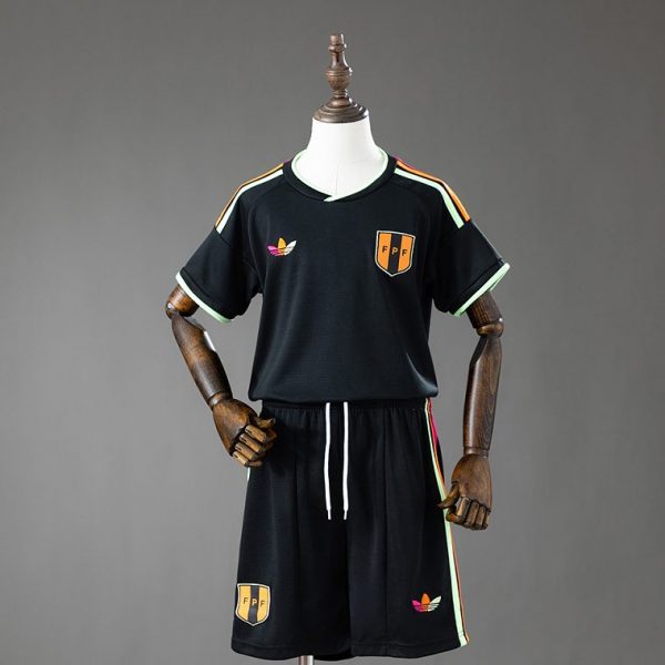 Peru 26/27 Away Kit