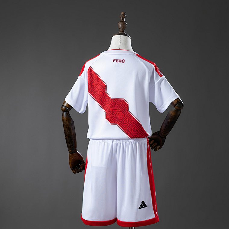 Peru 26/27 Home Kit